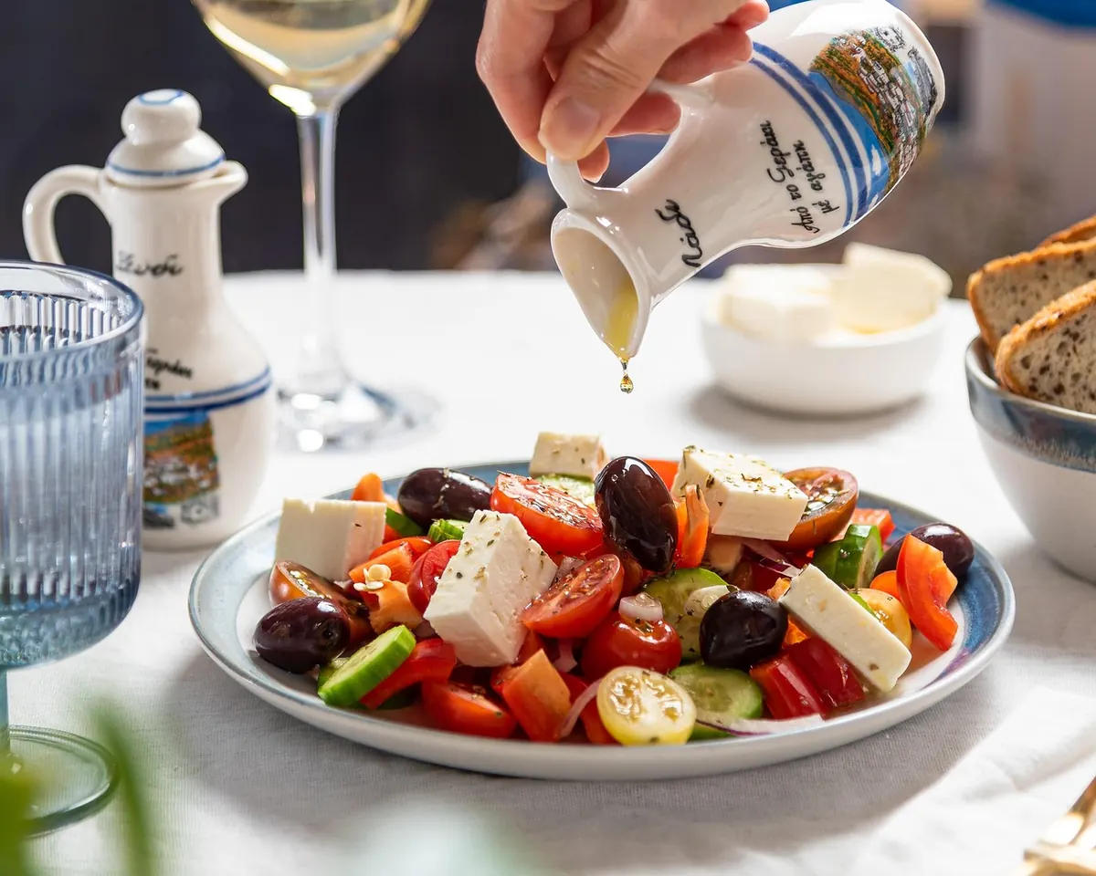 5 Easy Mediterranean Recipes Using Olive Oil