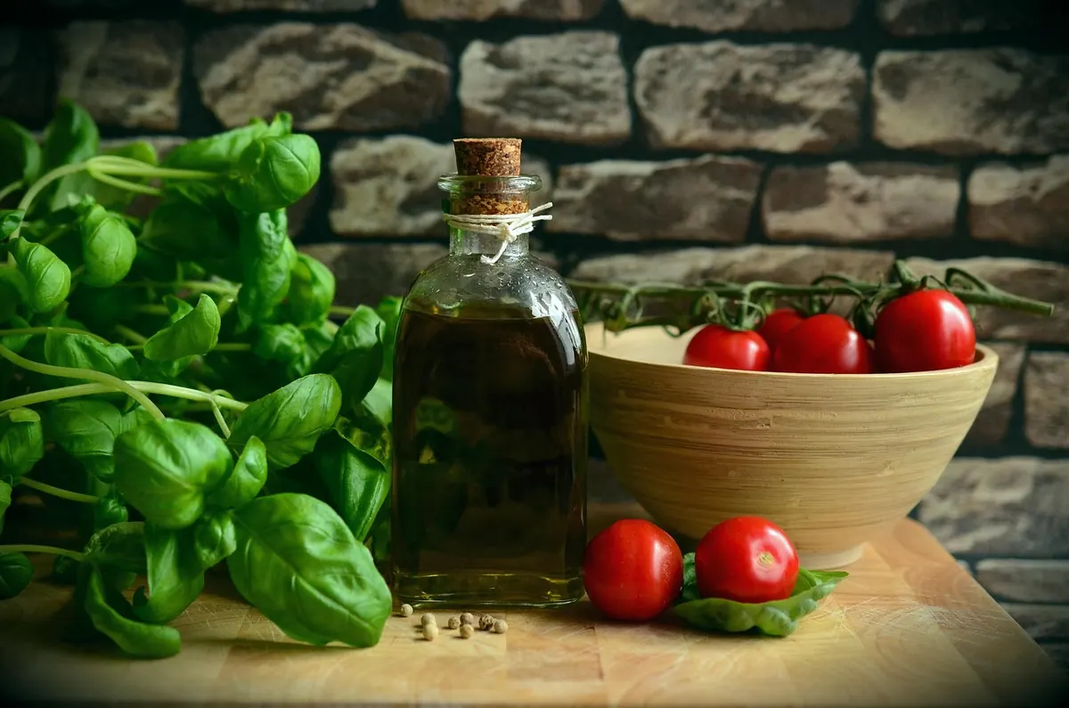 Extra Virgin vs Virgin Olive Oil: A UK Shopper's Guide